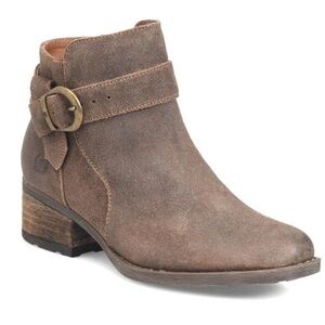 EUC Morocco Bootie In Taupe Distressed Leather Size 7